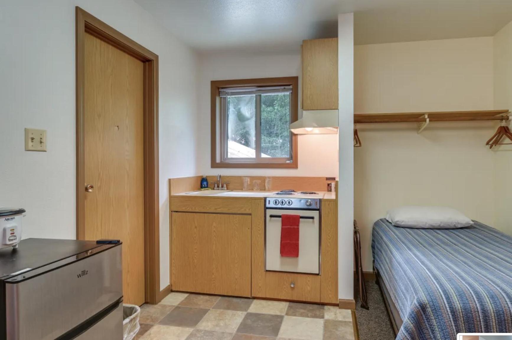 Alpine Inn Motel Cooper Landing Buitenkant foto